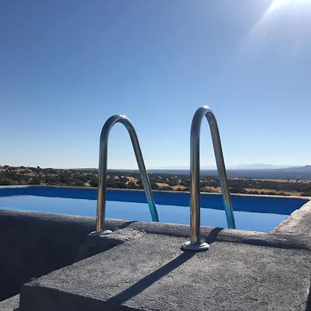 Holiday home Cincosombreros *